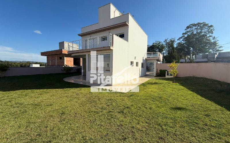 Casa em Condomínio fechado