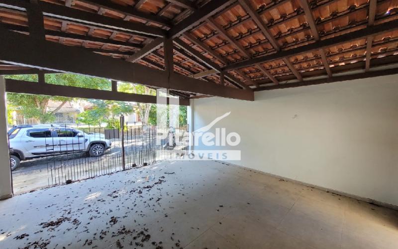 Casa á venda no Parque Dona Virginia,  Amparo-SP