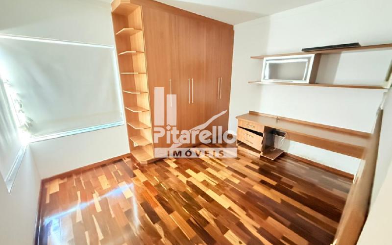 Casa em Condomínio Alto Padrão