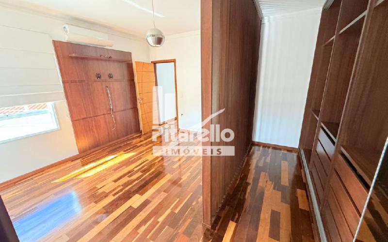 Casa em Condomínio Alto Padrão