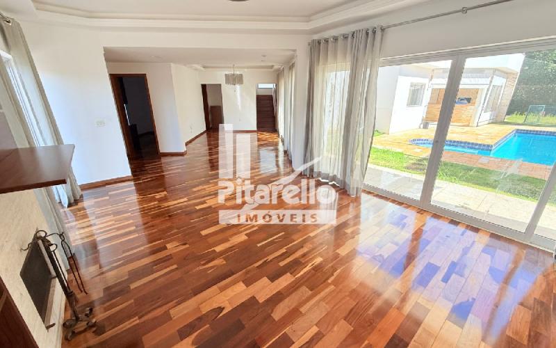 Casa em Condomínio Alto Padrão