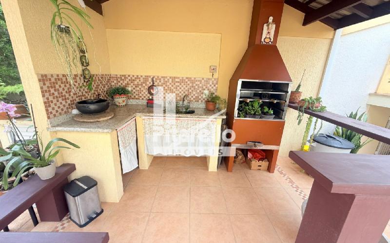 Casa alto padrão em condomínio