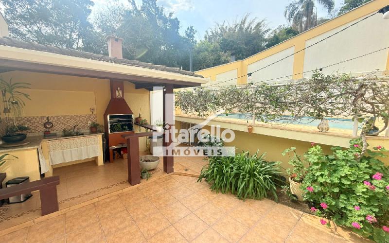 Casa alto padrão em condomínio