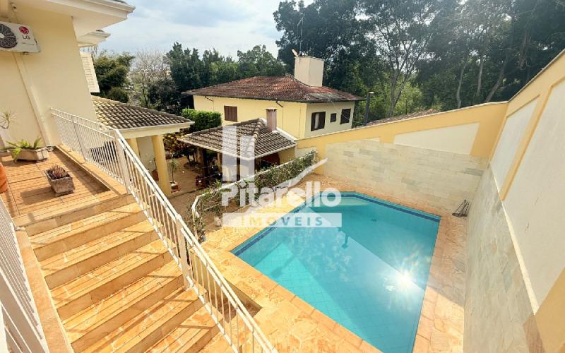 Casa alto padrão em condomínio