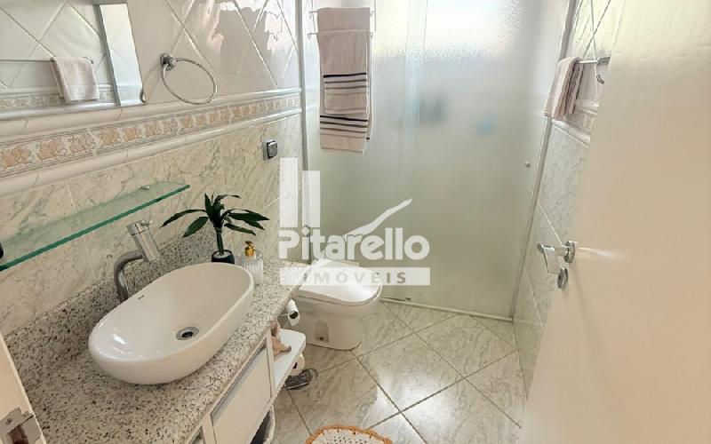 Casa alto padrão em condomínio