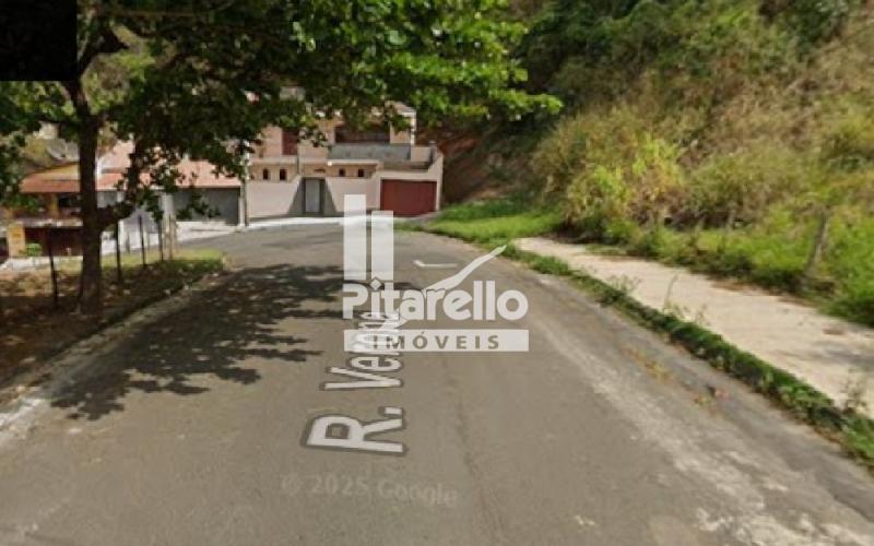 Terreno no Jardim Itália