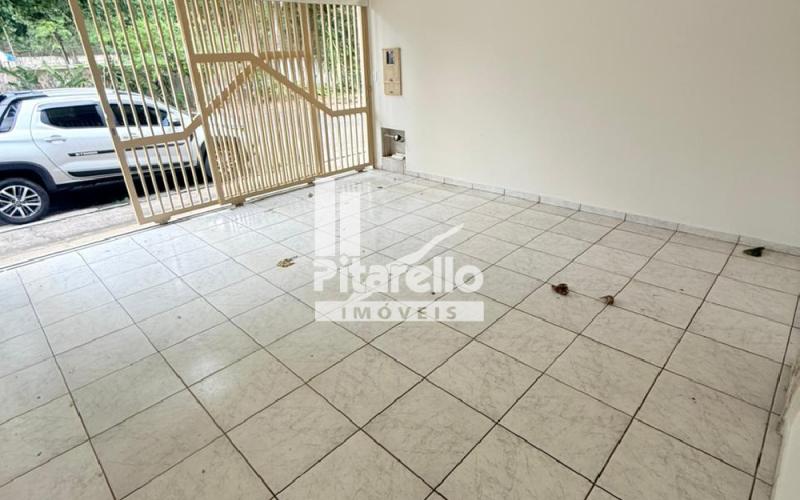 Casa térrea próxima ao Centro