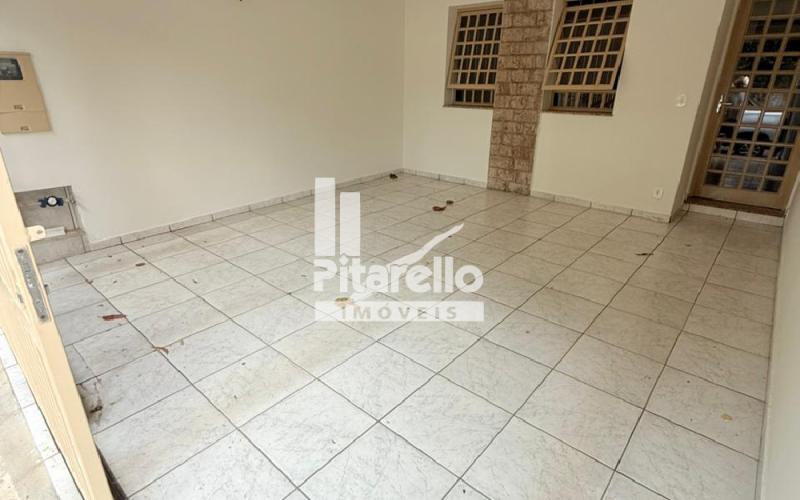 Casa térrea próxima ao Centro