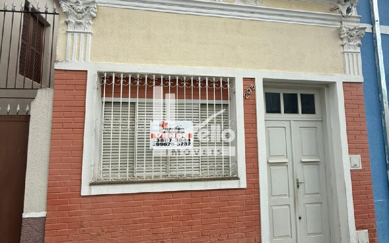 Casa - Comercial ou residencial no Centro