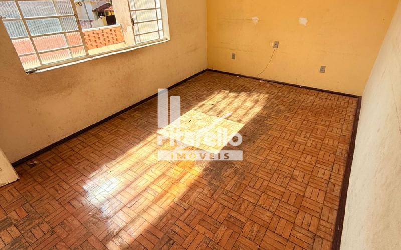 Casa no Centro com Garagem