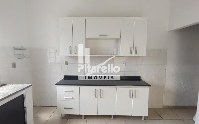 Casa de Fundos - Jardim Figueira