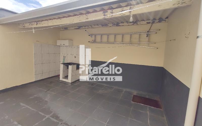 Casa de Fundos - Jardim Figueira