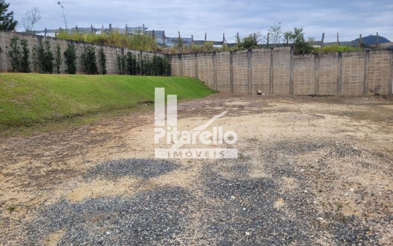 Terreno no Condomínio Mont Blanc