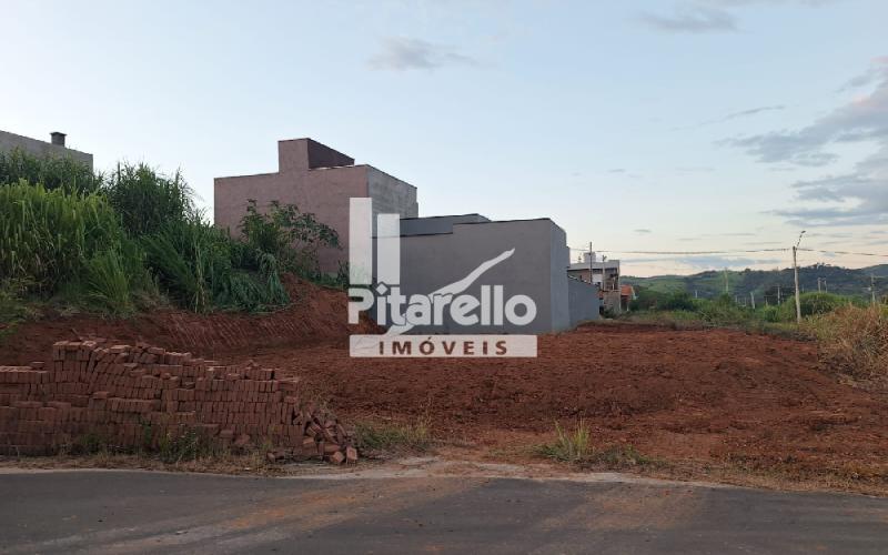 Terreno a venda no Portal das Aguas