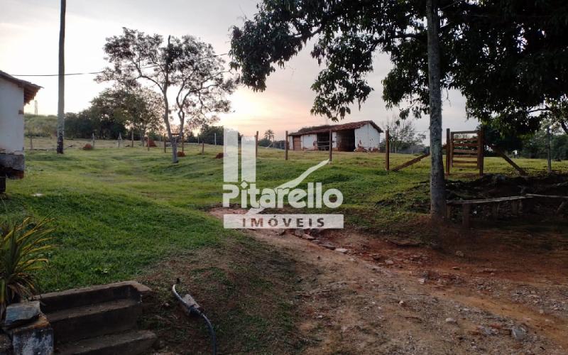 Área em Pedreira-SP