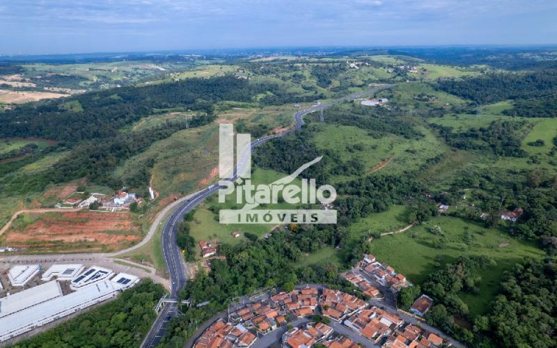 Área em Pedreira-SP