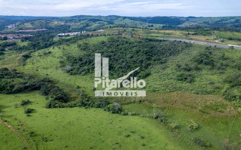 Área em Pedreira-SP