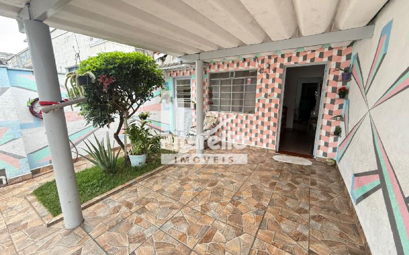 Casa - Jardim Camandocaia