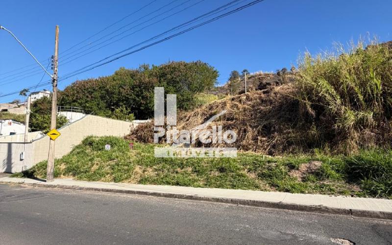 Terreno - Jardim São Roberto