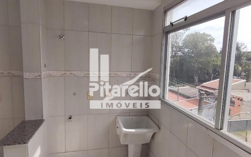 Apartamento - Cond. Adelaide