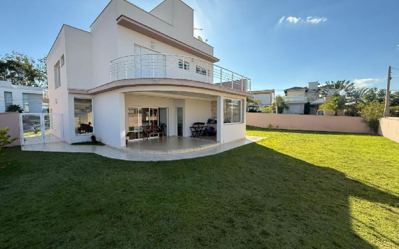 Casa em Condomínio fechado