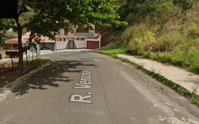 Terreno no Jardim Itália