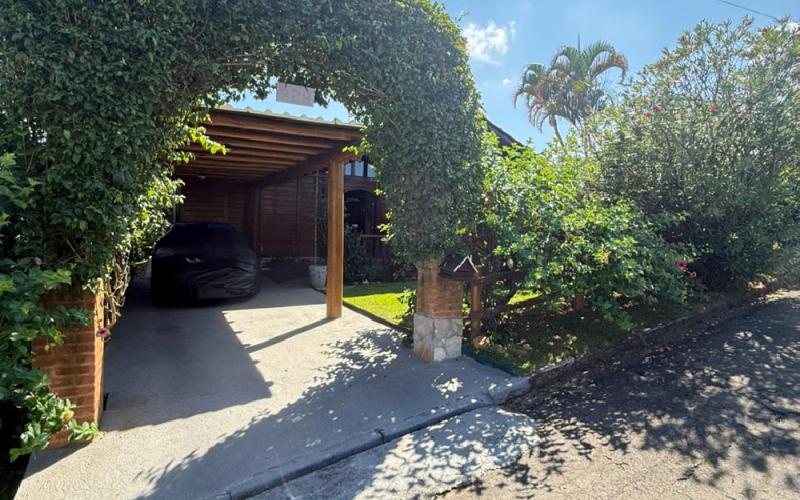 Casa Condomínio Orypaba