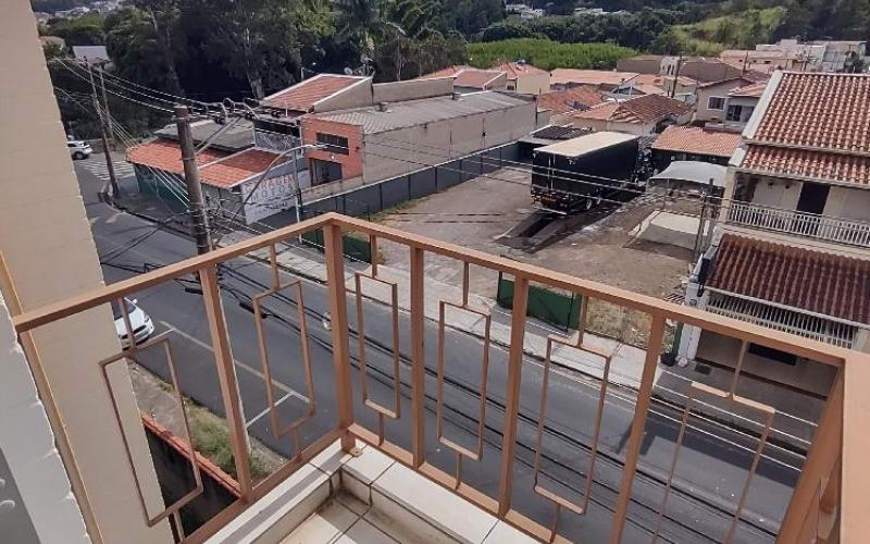 Apartamento - Cond. Adelaide